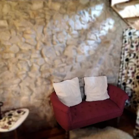 Holiday home Maison De La Source *