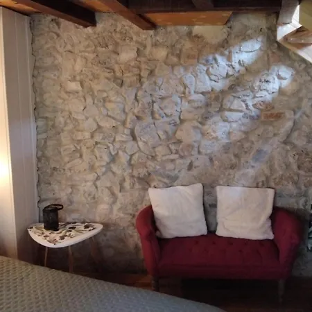 Maison De La Source Holiday home
