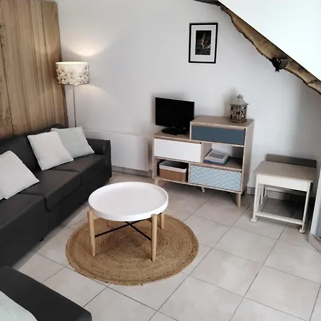 Holiday home Maison De La Source *