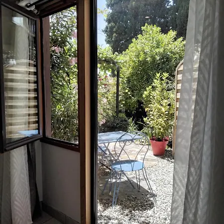 Maison De La Source *